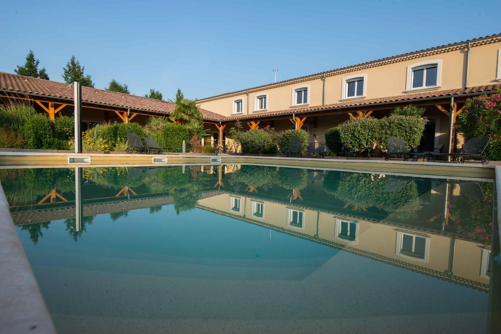 Hotel La Saleine Crest Esterno foto